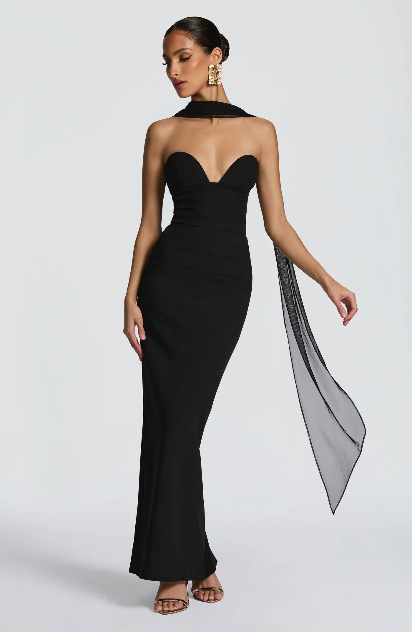 Alba – The Sculpted Muse Gown