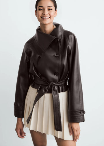 Ambre – The Iconic Belted Leather Look