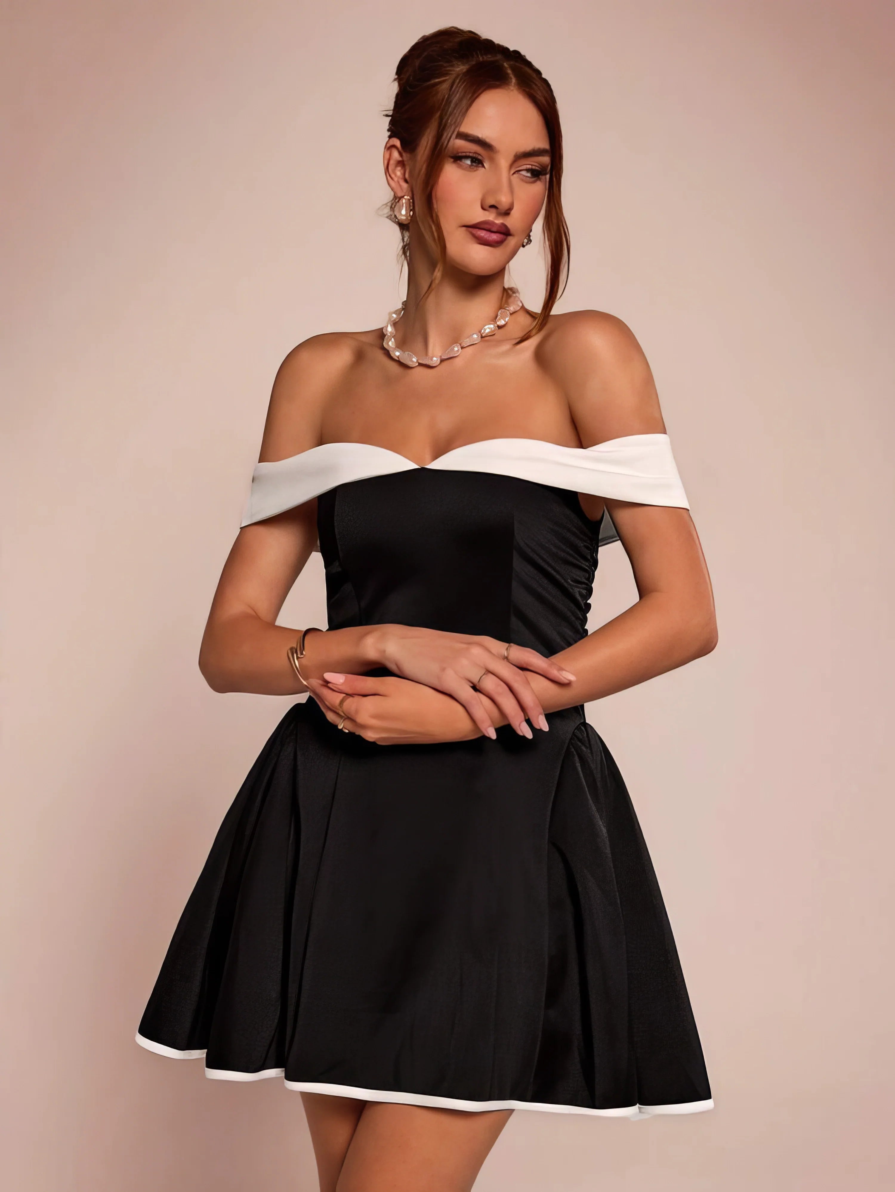 Cabaret – The Black Romance Dress