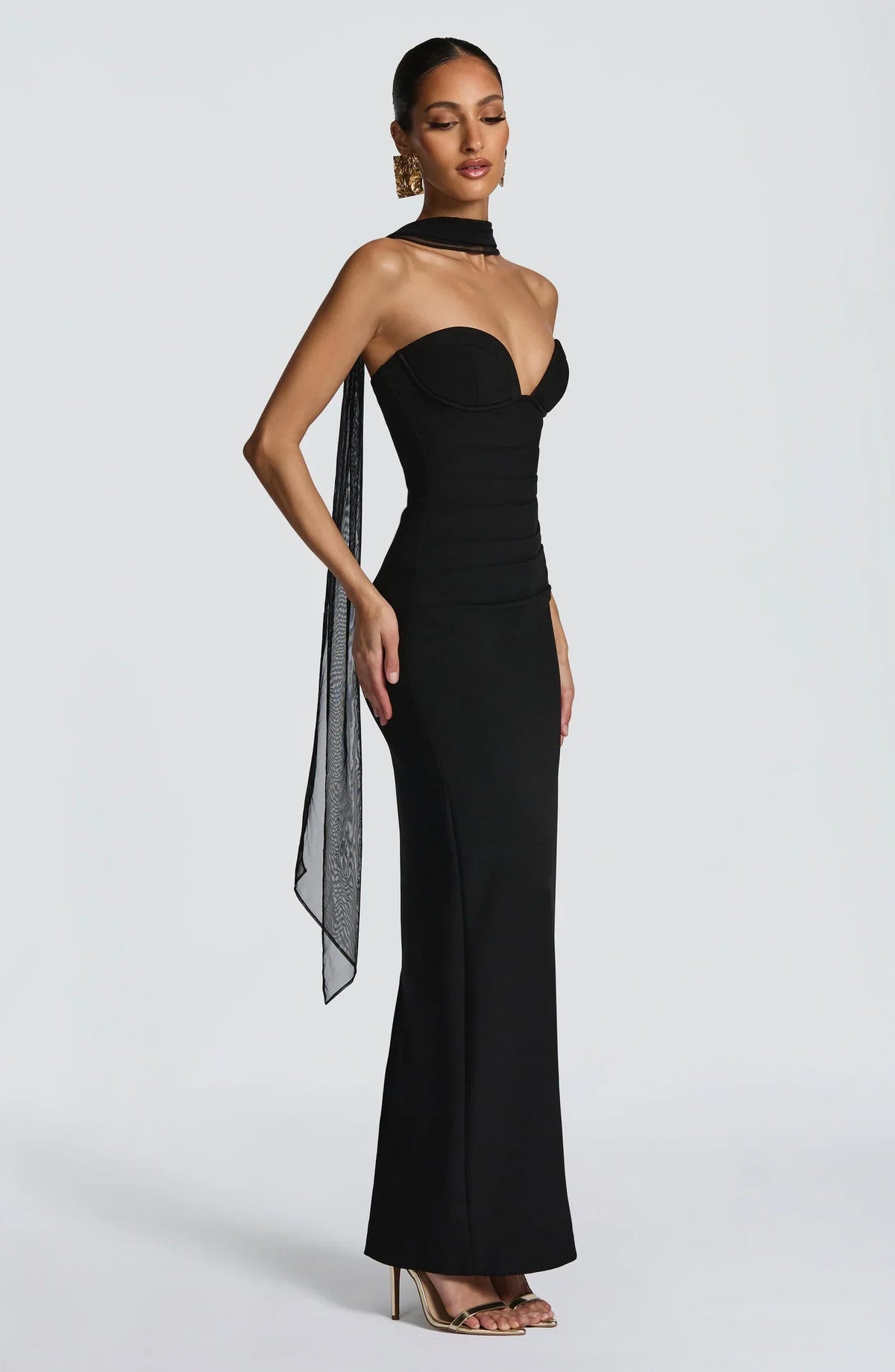 Alba – The Sculpted Muse Gown