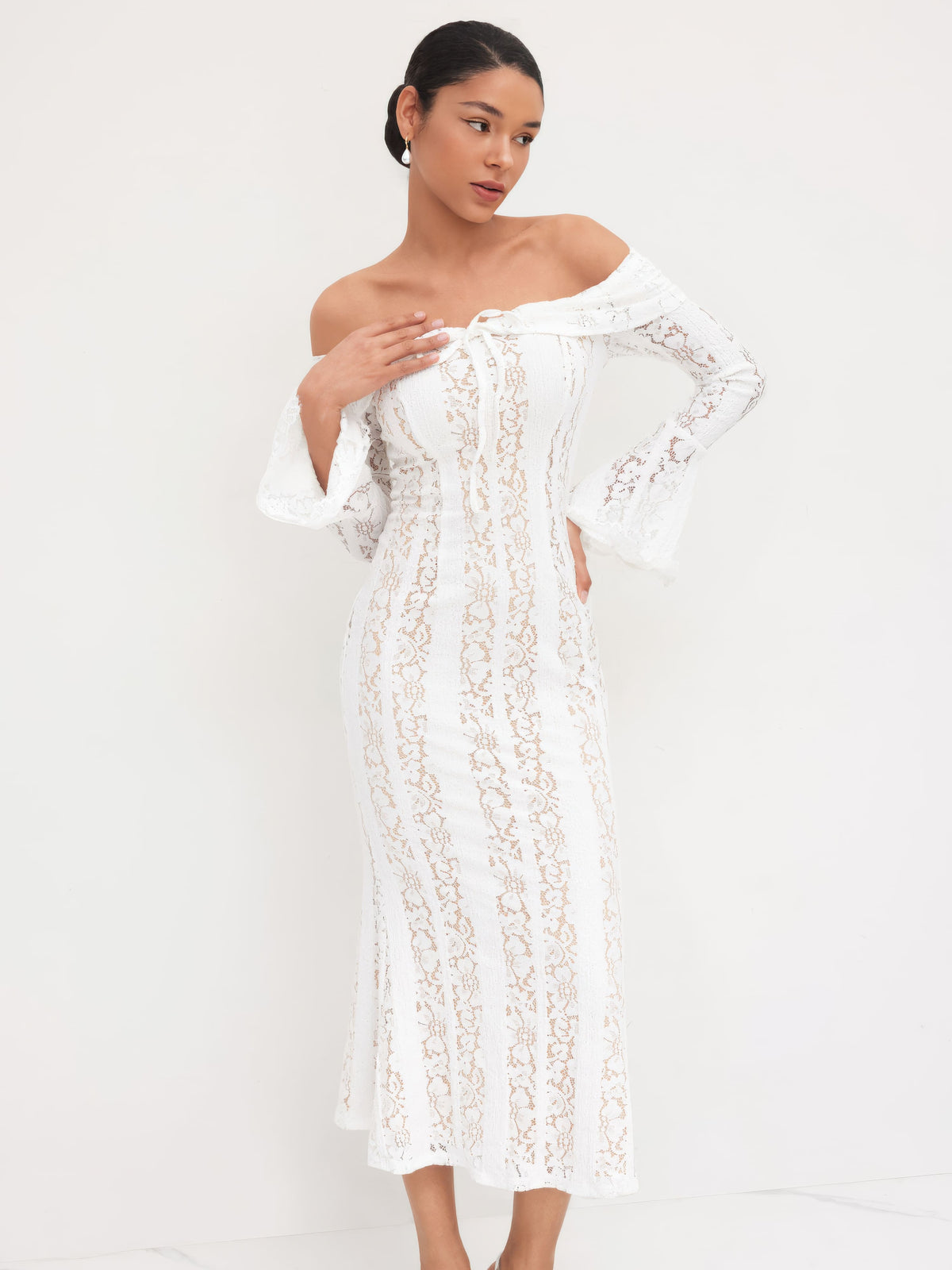 Eve – The Romantic Lace Siren Gown