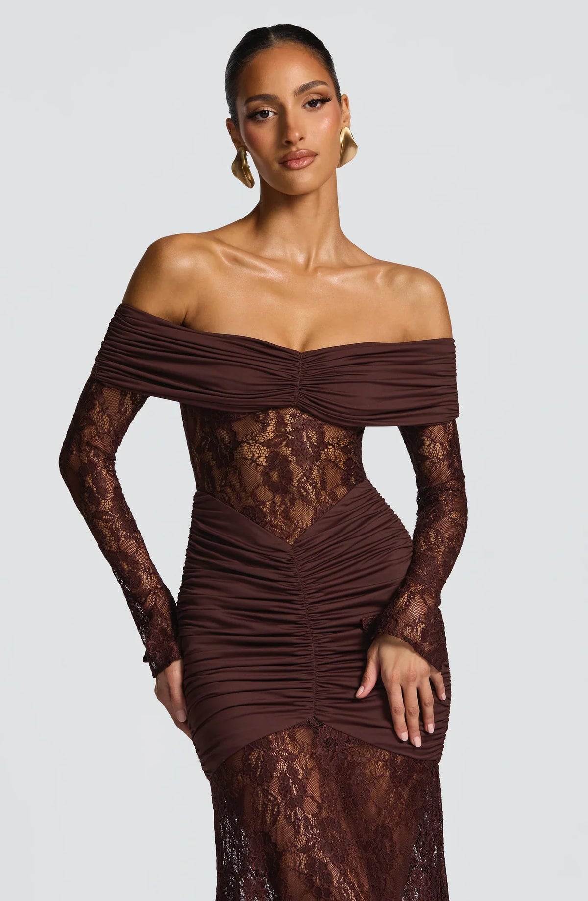 Gracieuse – The Allure Lace Hourglass Gown