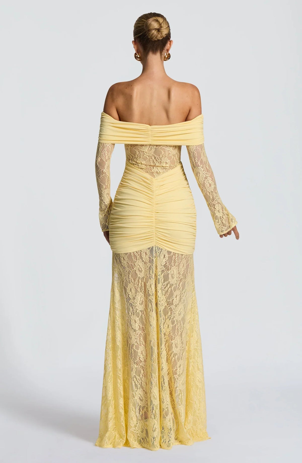 Gracieuse – The Allure Lace Hourglass Gown