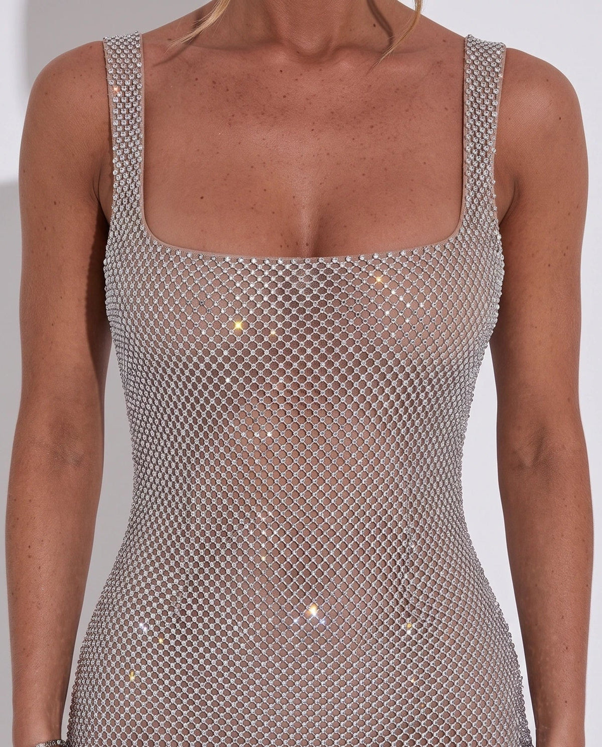 Lulu – The Spotlight Hourglass Gown