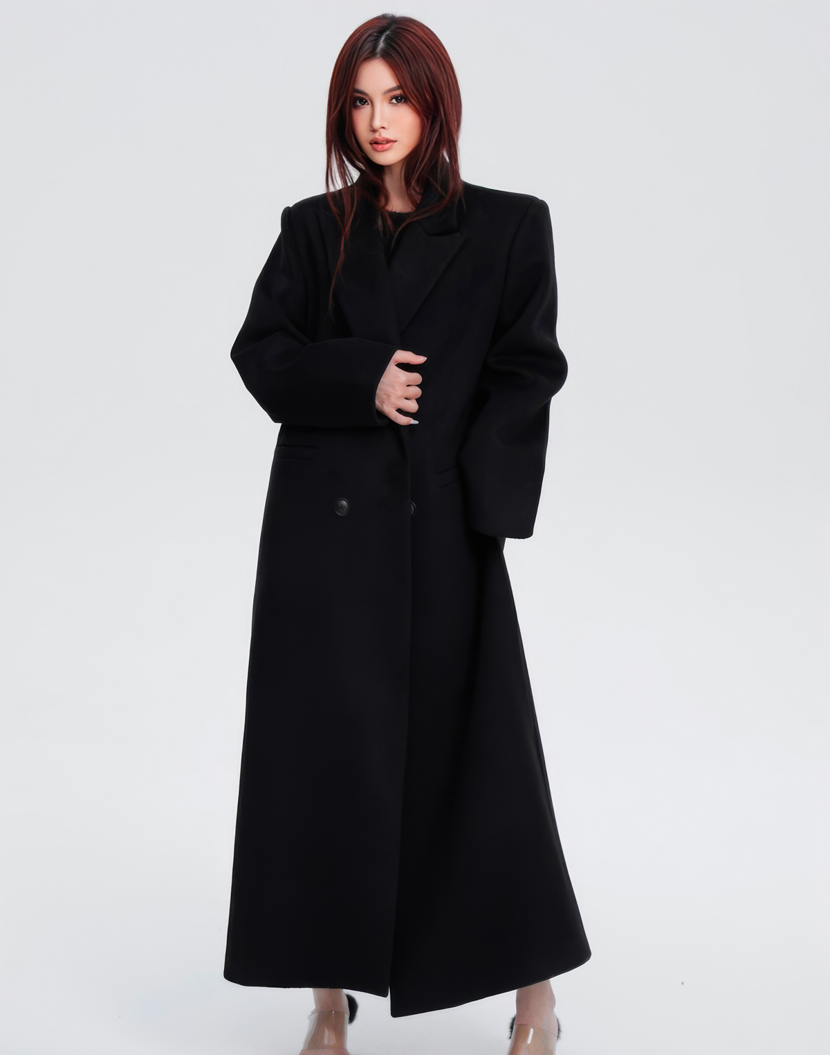 Nox – The Sculptural Wool Coat