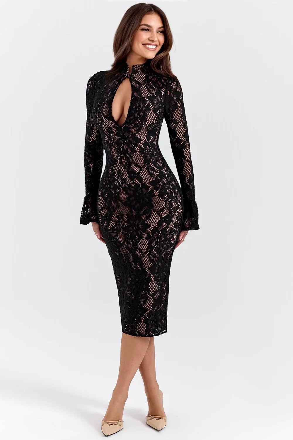 Rosita – The Romantic Lace Hourglass Dress